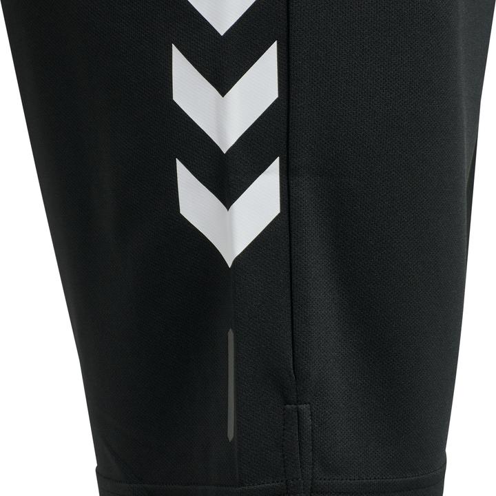 Actual product image hummel Te Topaz Shorts (M)