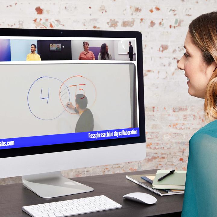 Actual product image OWL Whiteboard