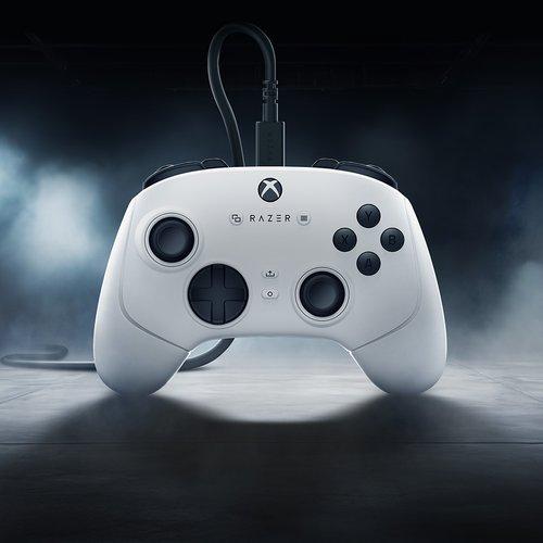 Actual product image Razer Wolverine V3 Tournament Edition (PC, Xbox Series X, Xbox Series S)