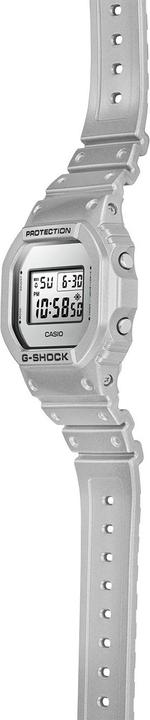 Produktbild G-Shock DW-5600FF-8ER (Chronograph, 43 mm)
