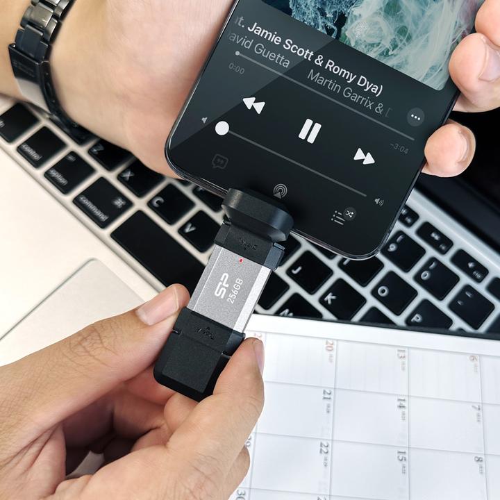 Produktbild Silicon Power 64 GB, USB TYPE-A and TYPE-C FLASH DRIVE, MOBILE C51, Silver (64 GB, USB-A, USB-C)