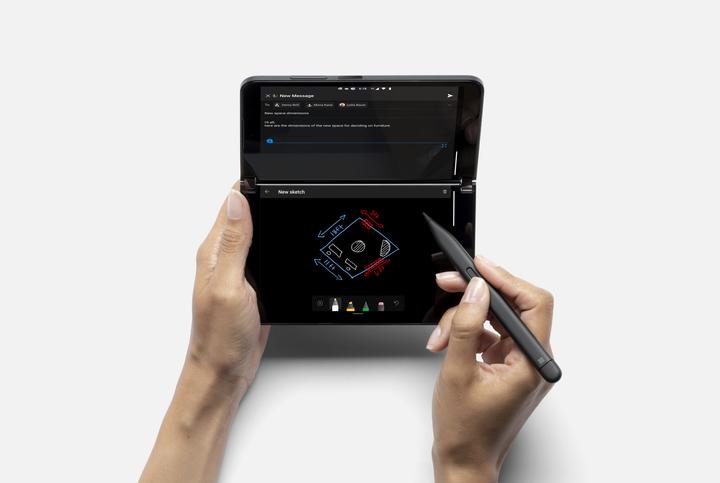 Produktbild Microsoft Surface Duo 2 B2B (256 GB, Obsidian, 8.30", SIM + eSIM, 12 Mpx, 5G)