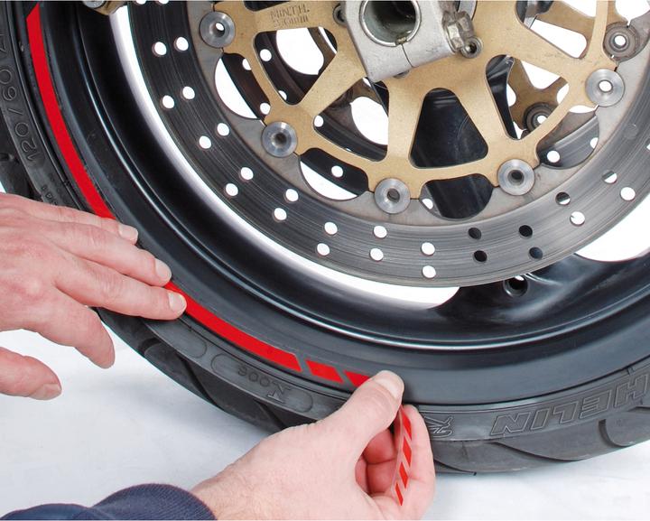 Actual product image Foliatec PIN Striping Racing GT bl (14tlg)