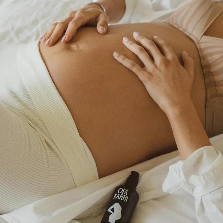 Actual product image Ofa Karri Growing Mama body oil (Body oil, 100 ml)