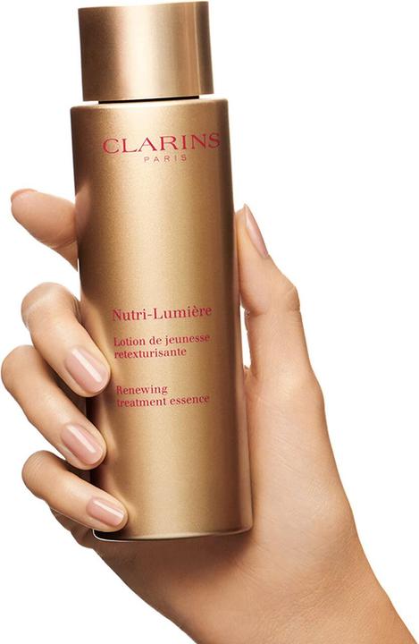 Actual product image Clarins Nutri-Lumière - Renewing Treatment Essence (200 ml)