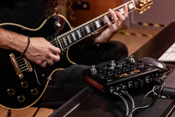 Actual product image IK Multimedia Tonex (Electric guitar)