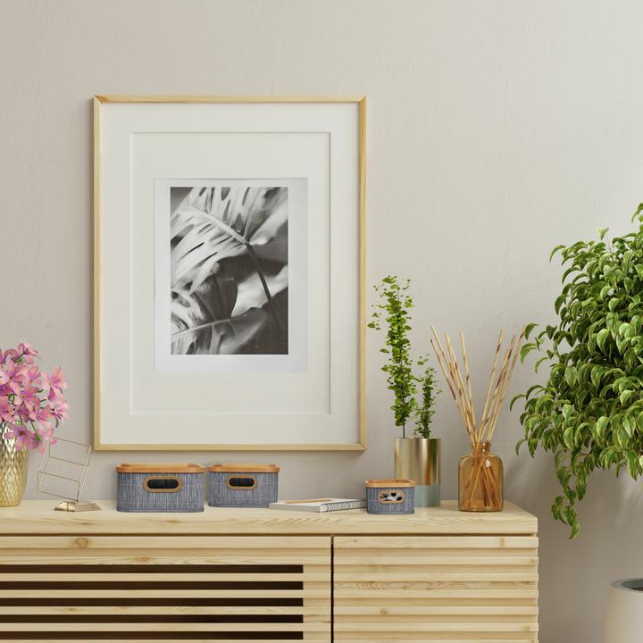 Actual product image Relaxdays Kitchen roll holder