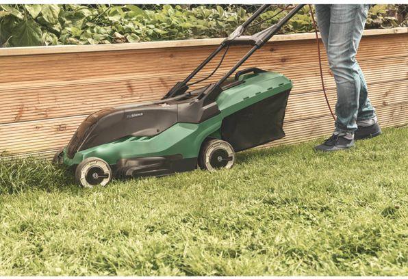 Produktbild Bosch Home & Garden AdvancedRotak 750 (Netzbetrieb)