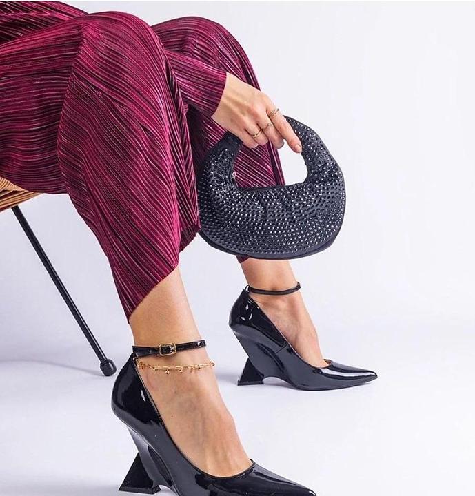 Immagine prodotto Primo Pumps mit Absatz (40)