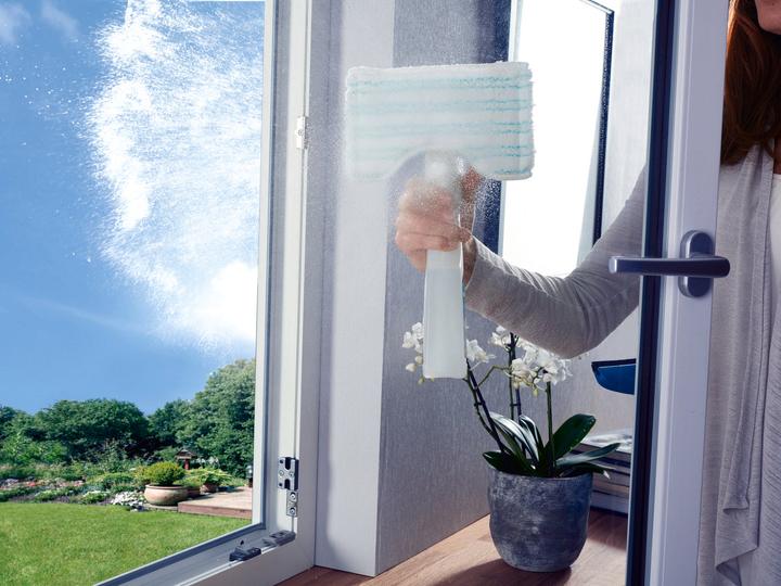 Image du produit Leifheit Window Spray Cleaner Appareil de nettoyage des fenêtres (1 pcs)