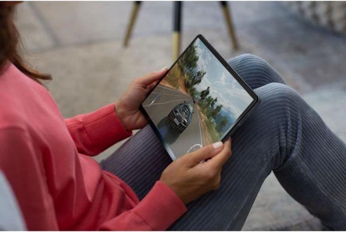 Actual product image Lenovo Tab P11 Plus (11", 128 GB, Slate Gray)