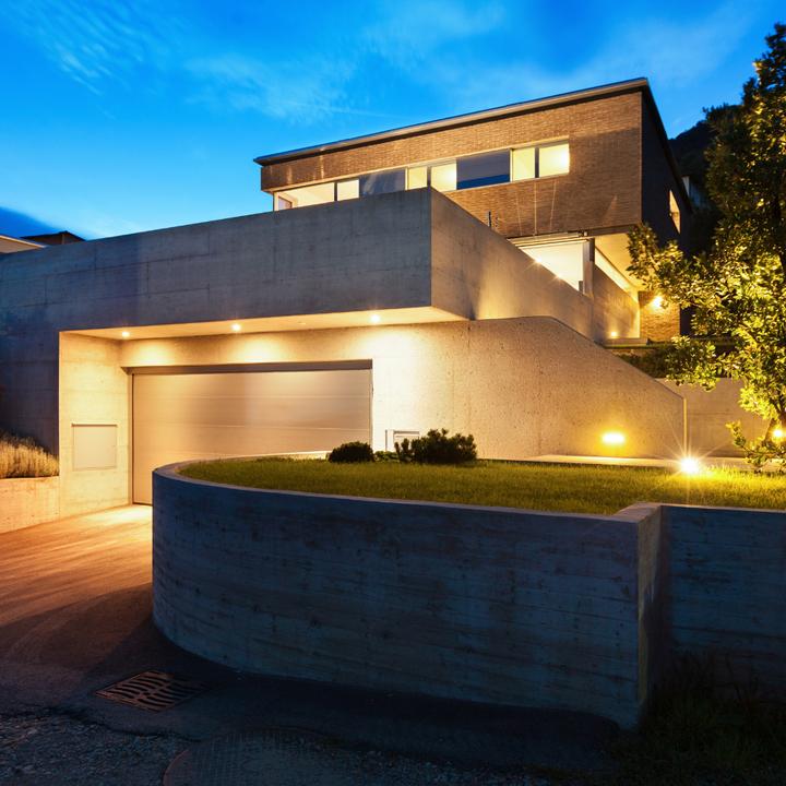 Produktbild Luxula LED-Fluter mit Bewegungsmelder (3000 lm, E27, IP65)
