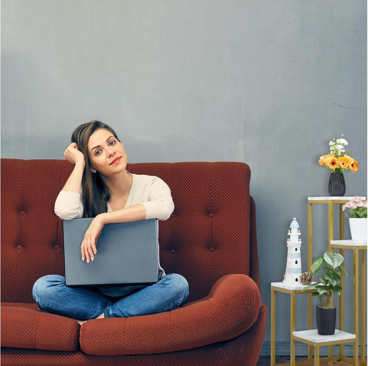 Actual product image Relaxdays Plant stand with 4 shelves