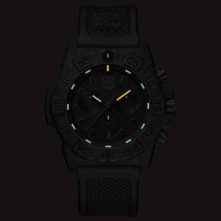 Image du produit Luminox Navy Seal Chronographe 3580 Series (Montre analogique, Swiss Made, Chronographe, Montre de plongée, 45 mm)