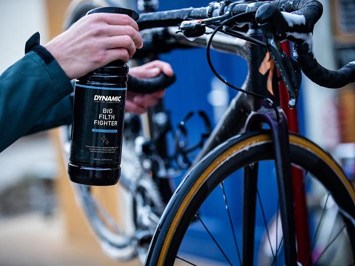 Actual product image Dynamic Bike Care Bio Filth Fighter (1000 ml, Bicycle cleaner)