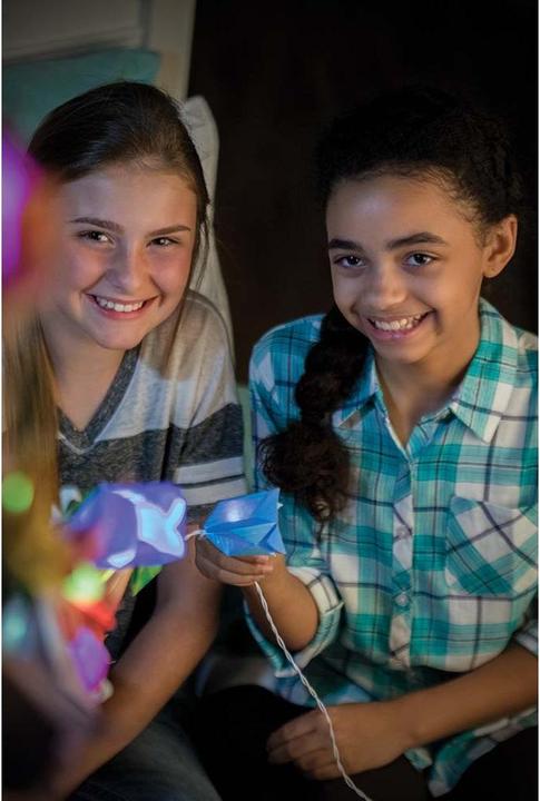 Produktbild 4M Origamilichterkette mit Blüten KidzMaker