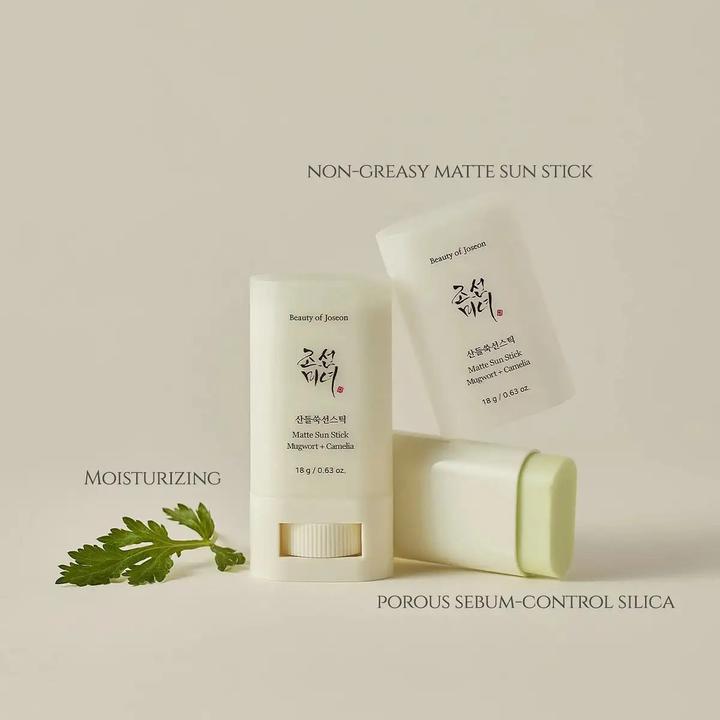Immagine prodotto Beauty of Joseon Matte sun stick : Mugwort + Camelia (Stick solare, Crema solare viso, SPF 50+, 18 ml, 18 g)