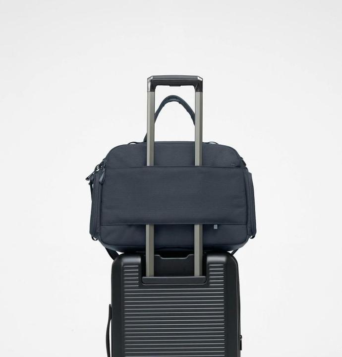 Produktbild Incase A.R.C. Duffel - Marineblau (40 l)