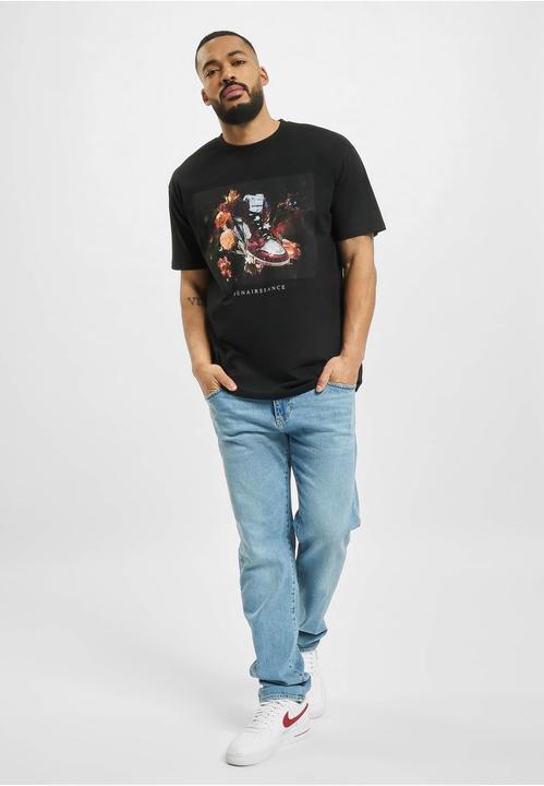 Actual product image Mister Tee Renairssance Painting Oversize Tee (XXL)