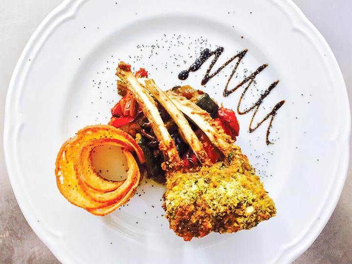 Produktbild Smartbox Eine Weihnachtsromanze: 1 Nacht in exklusiven 4* Hotels in Italien mit Abendessen und Spa (2 Pers.)