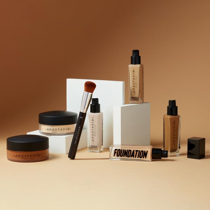 Actual product image Anastasia Beverly Hills Luminous Foundation (220N)
