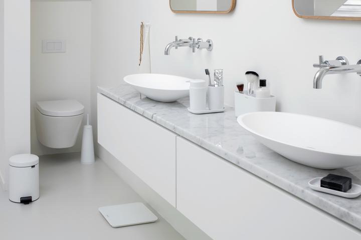 Immagine prodotto Brabantia Set di dispenser per sapone con bicchiere e ciotola per spazzolini da denti
