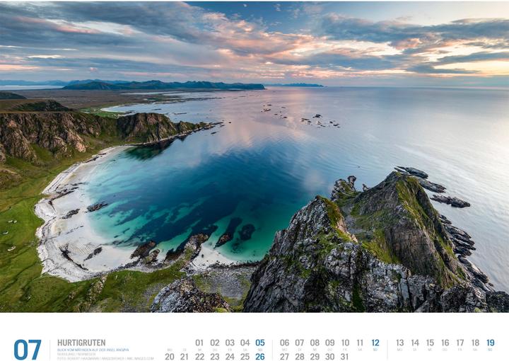 Produktbild Hurtigruten - Unterwegs zwischen Bergen und Kirkenes Kalender 2026 (54 x 42 cm, Harter Einband, Deutsch)