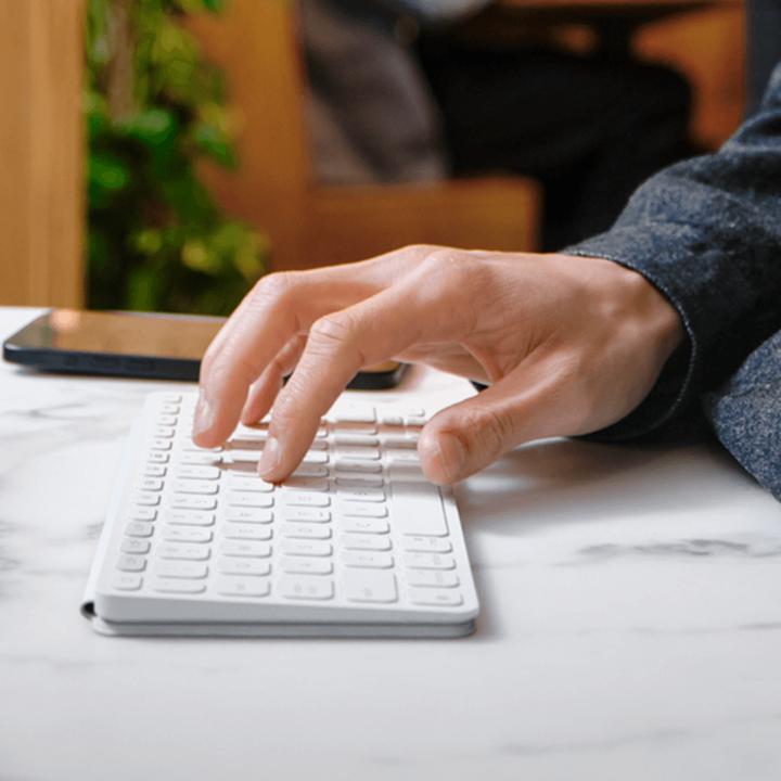 Actual product image Logitech KEYS-TO-GO 2 (Eng. Int., Wireless)