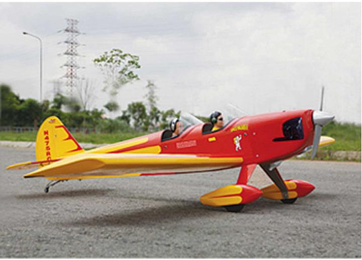 Actual product image Seagull Models spacewalker ii 82.7" 120 arf 20-26cc (Scale Helicopter)