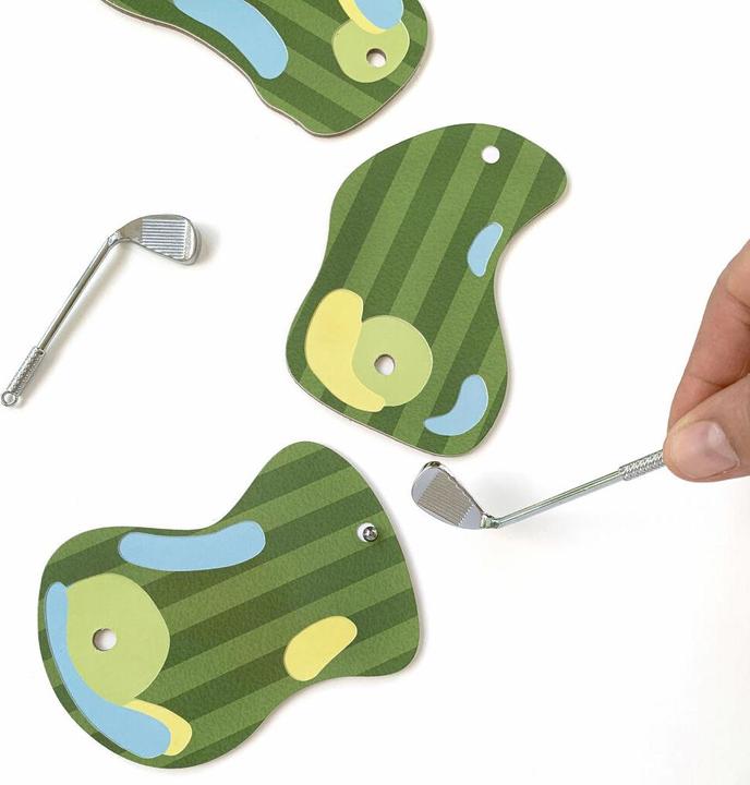 Immagine prodotto Kikkerland Il golf in scatola (Francese, Tedesco, Portoghese, Inglese, Spagnolo, Italiano, Islandese)