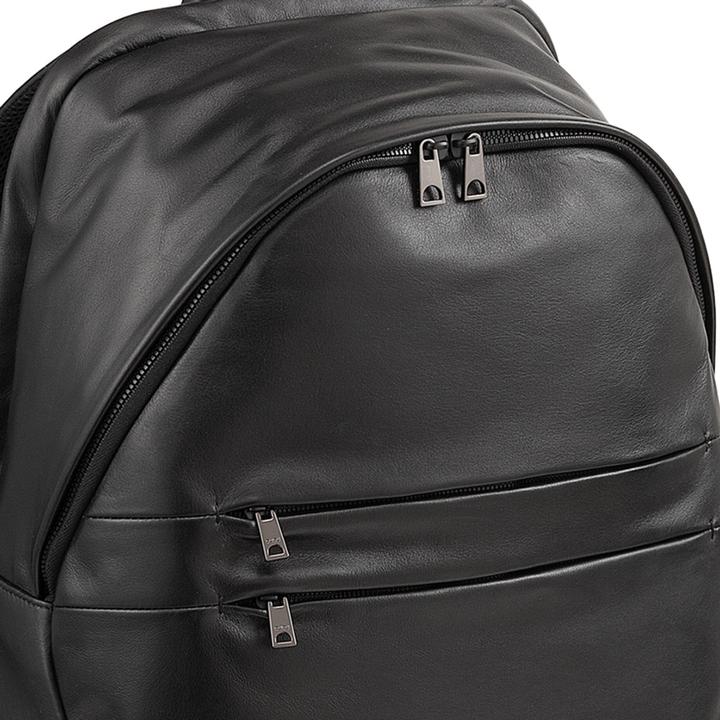 Actual product image Dudubags New York - PC leather backpack 16" (20 l)