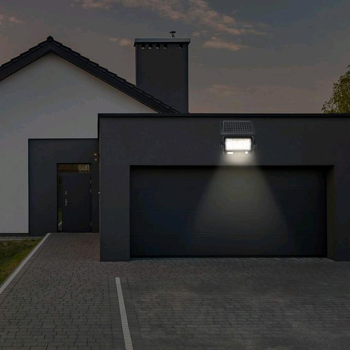 Immagine prodotto V-TAC VT78810 10W LED Proiettore solare corpo nero rimovibile 4000K (1100 lm, IP65)
