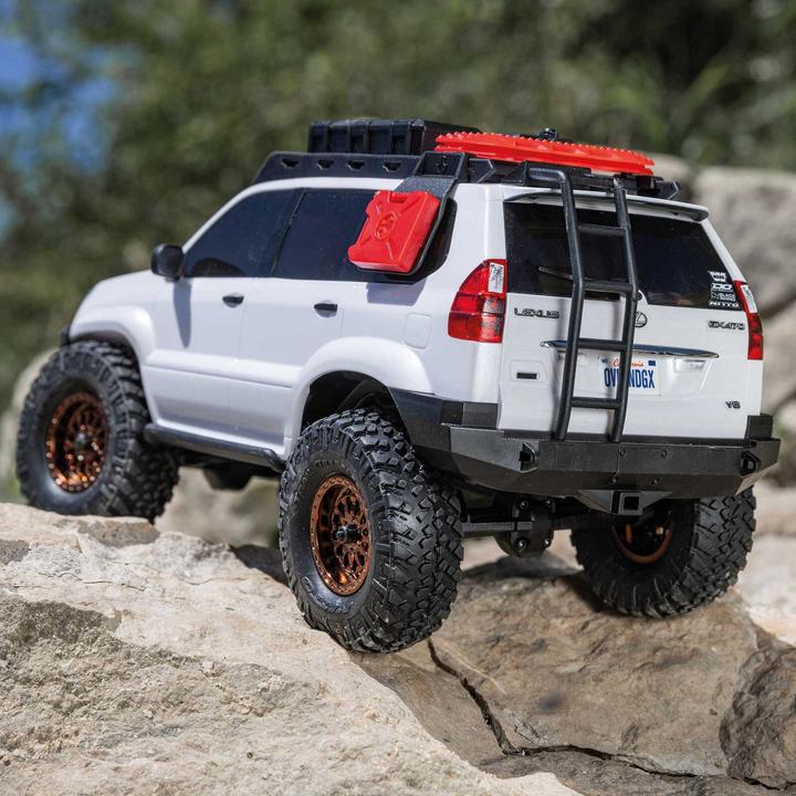 Actual product image Axial Scale Crawler SCX24 Lexus GX470, White RTR 1:24 (RTR Ready-to-Run)