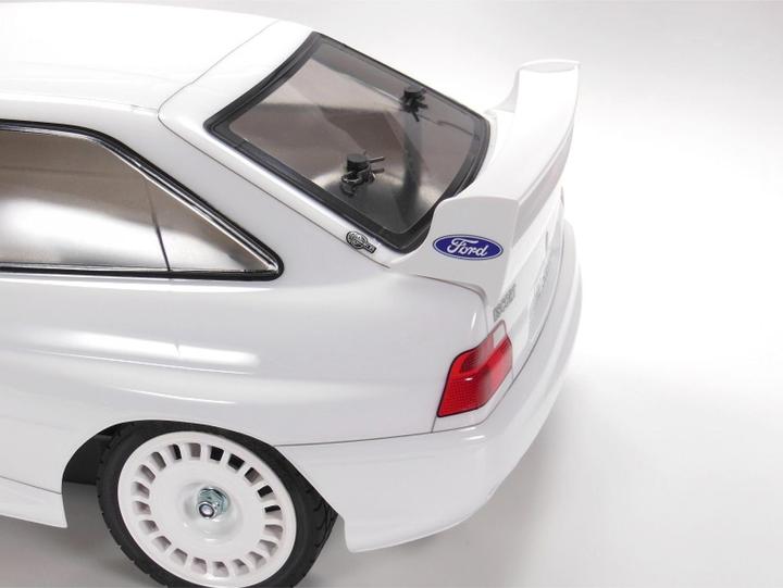 Actual product image Tamiya Ford Escort Custom 1998 (Kit)
