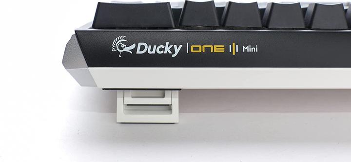 Productafbeelding Ducky One 3 Classic Zwart/Wit Mini Gaming Toetsenbord, RGB LED - MX-Red (NL, Bedraad)