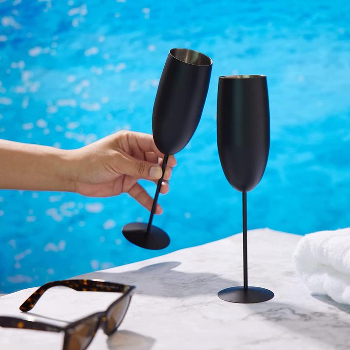 Actual product image Oak & Steel 4 Stainless Steel Champagne Glasses Gift Set (28.50 cl, 4 Glasses, Champagne glasses)