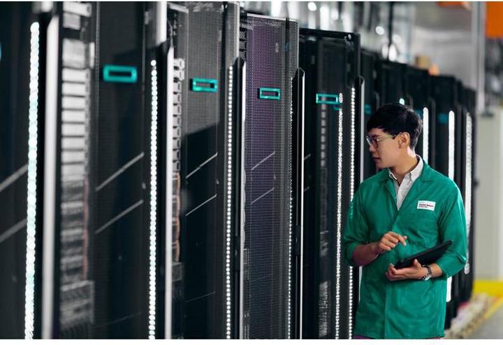 HPE E ProLiant DL3X5 Gen11, NS204i-u, NVMe, Hot Plug, Boot Device, Cable Kit