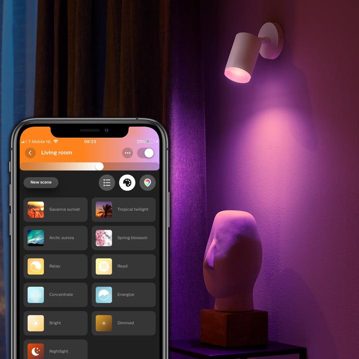 Produktbild Philips Hue Fugato Basis BT (350 lm, GU10)