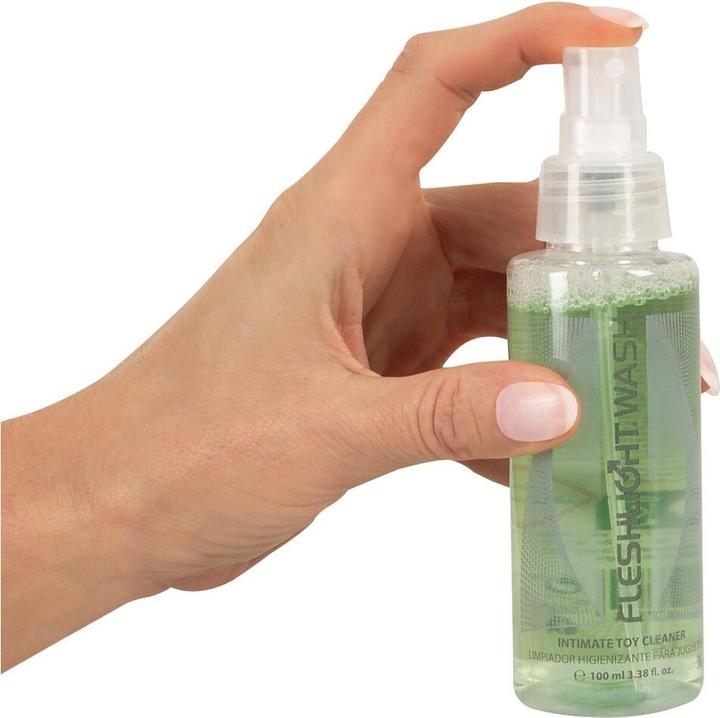 Actual product image Fleshlight FleshWash (100 ml)