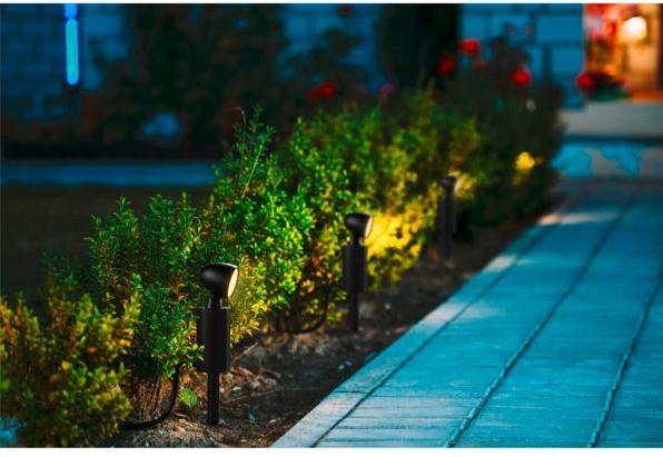 Actual product image REV Link2Home LED Outdoor Beam 3+3x1W