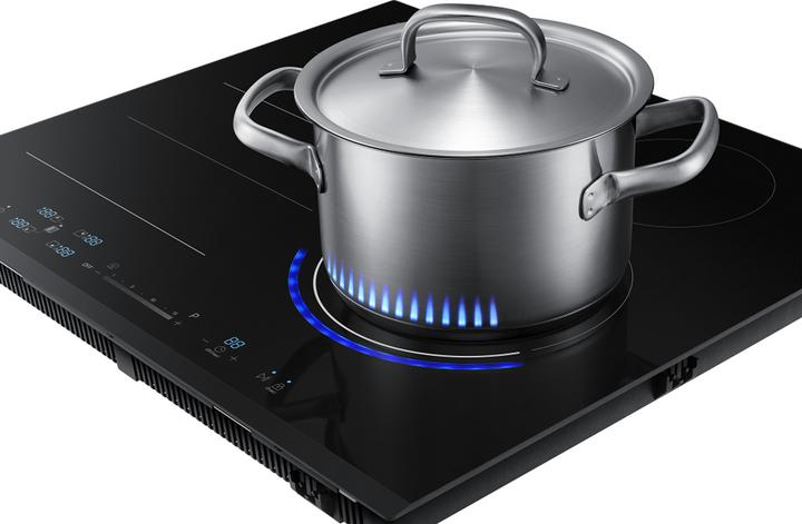 Actual product image Samsung NZ64N9777BK/E1 Induction, 60cm, 15 power, Virtual Flame, Ice Blue