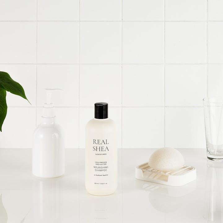Produktbild Rated Green Real Shea Butter Nourishing Shampoo (400 ml, Flüssiges Shampoo)