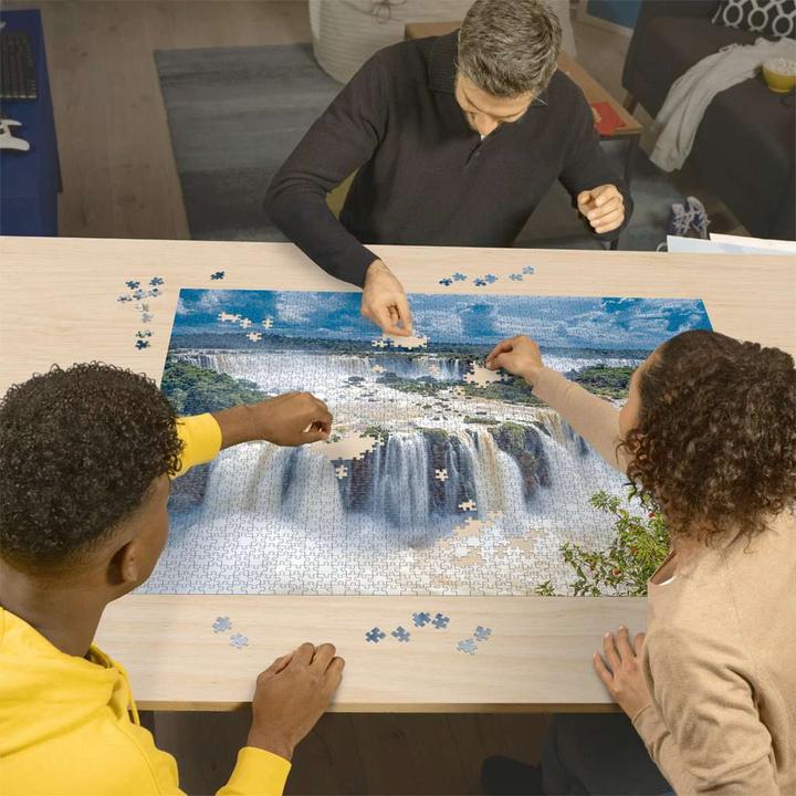 Actual product image Ravensburger Waterfalls of Iguazu (2000 pieces)