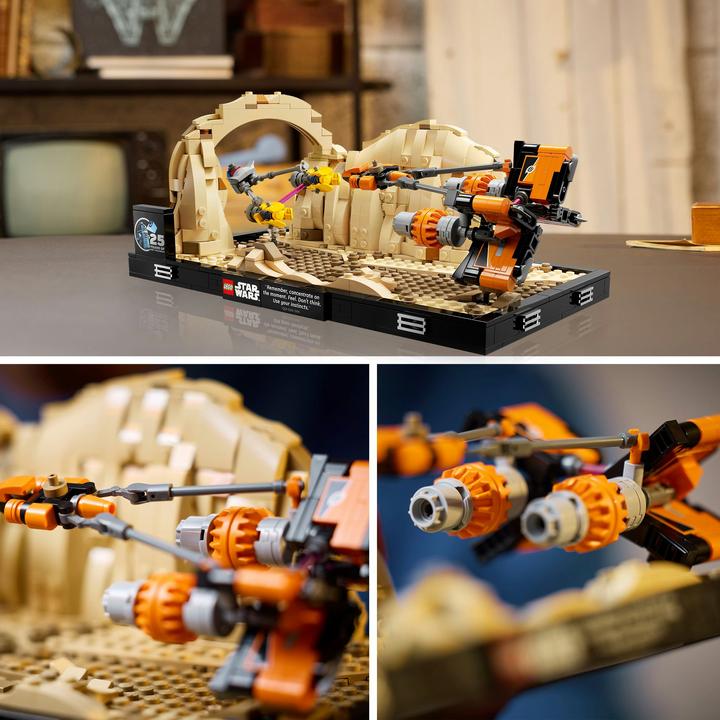Actual product image LEGO Pod racing in Mos Espa - Diorama (75380, LEGO Star Wars)