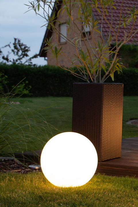 Productafbeelding 8 seasons design SOLAR Lichtgevende Bol Decoratie Lamp 50 cm, Wit (410 lm, IP44)