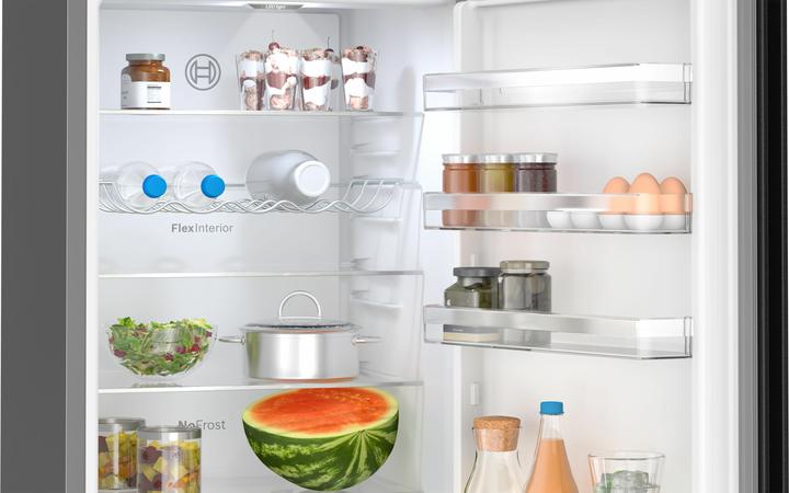 Produktbild Bosch Hausgeräte Bosch Kühl- / Gefrierkombination KGN392XCF (363 l)