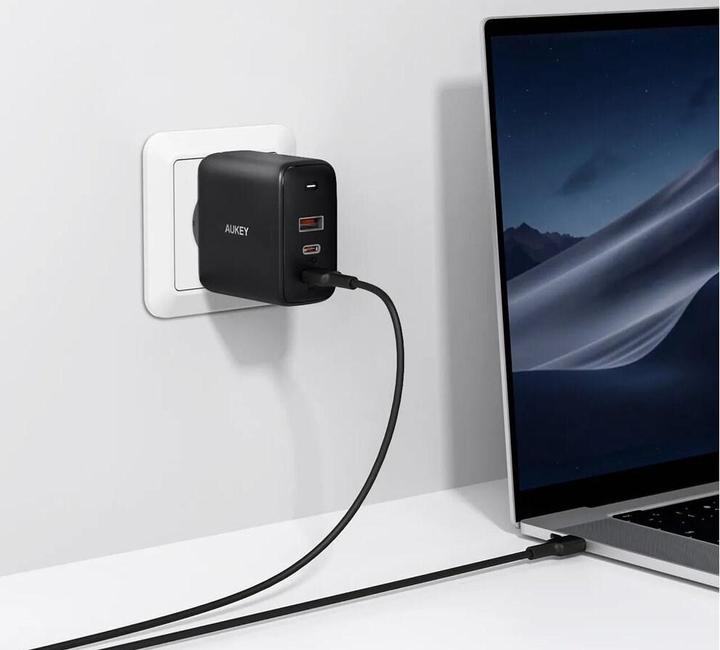 Actual product image Aukey Omnia Mix3 PA-B6S (90 W)