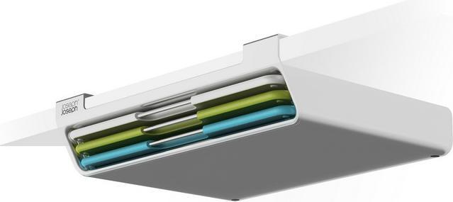 Image du produit Joseph Joseph Folio Slim Ensemble de 3 planches à découper à accrocher sur une étagère
