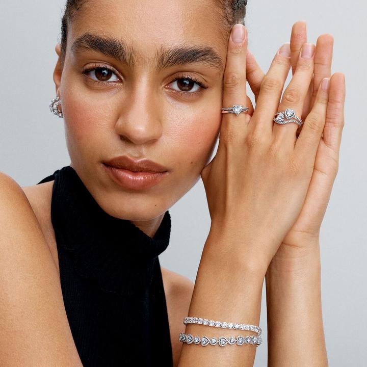 Produktbild Pandora Wavy PavÃ© Heart Ring (56, 925 Silber)
