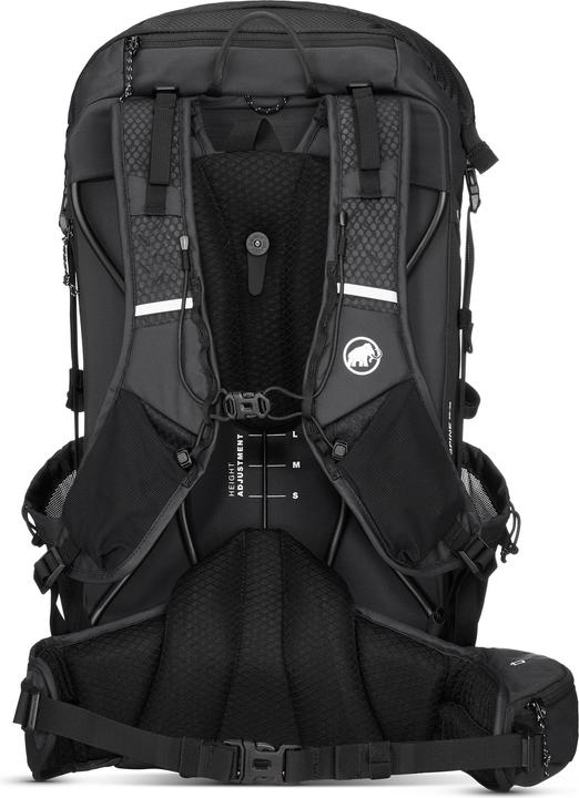 Actual product image Mammut Ducan Spine 28-35 (35 l)